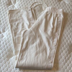 alo white/cream snap pants